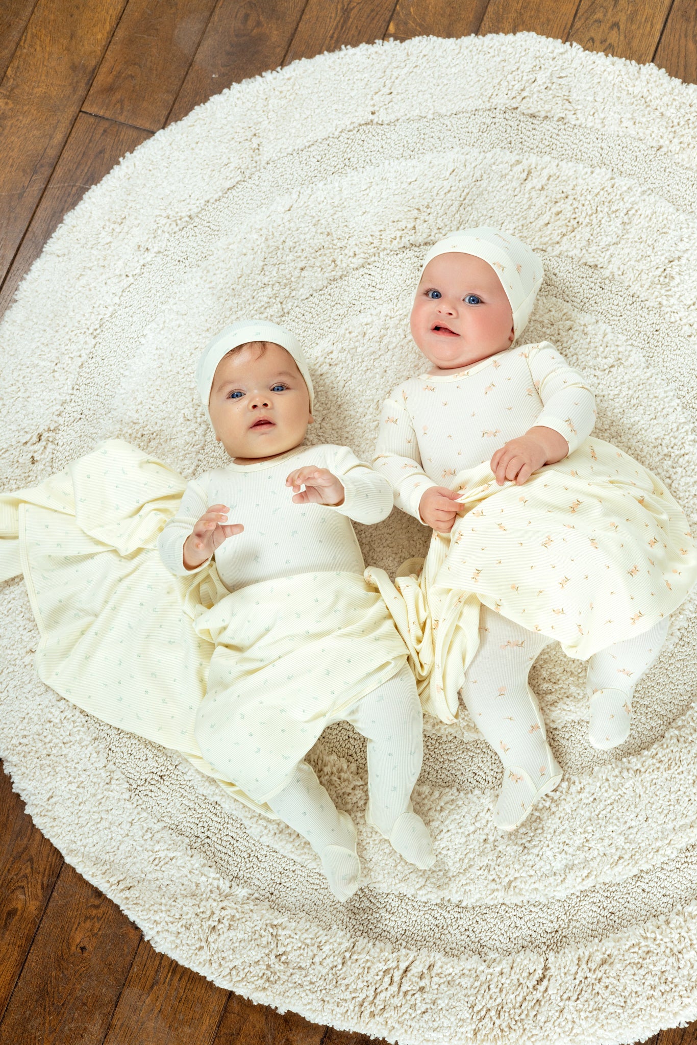 Bamboo Ribbed Floral Blanket