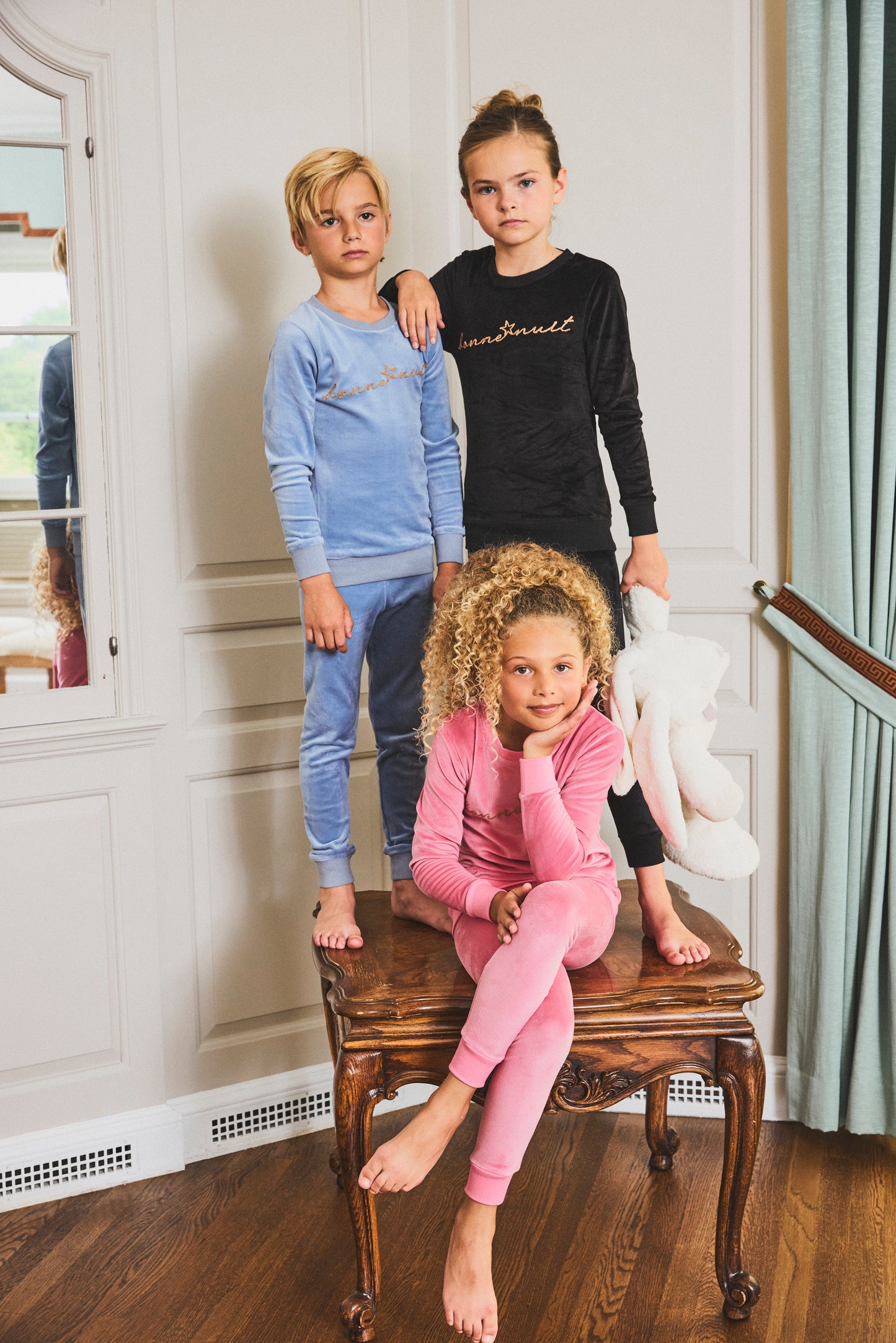 Bonne Nuit Velour Loungewear Set